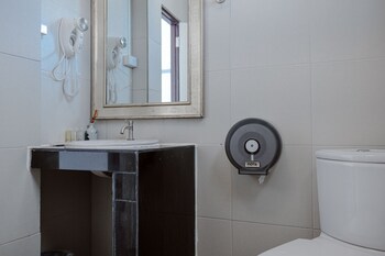 side walk boutique hotel