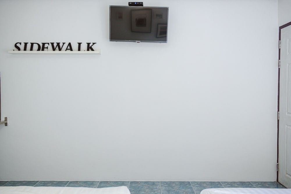 side walk boutique hotel