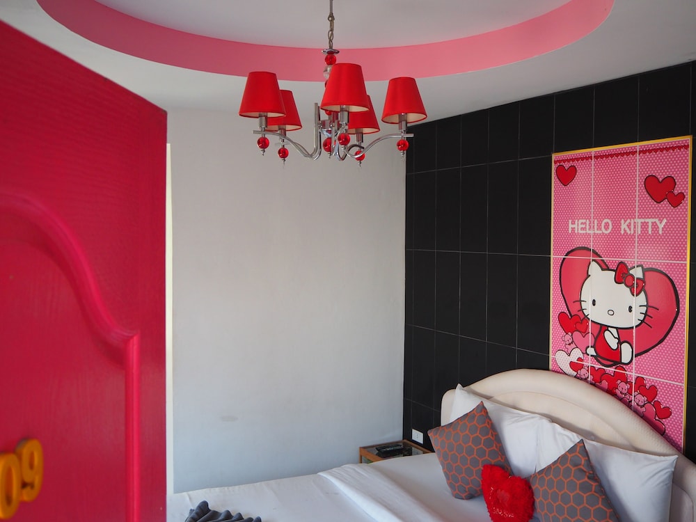 side walk boutique hotel