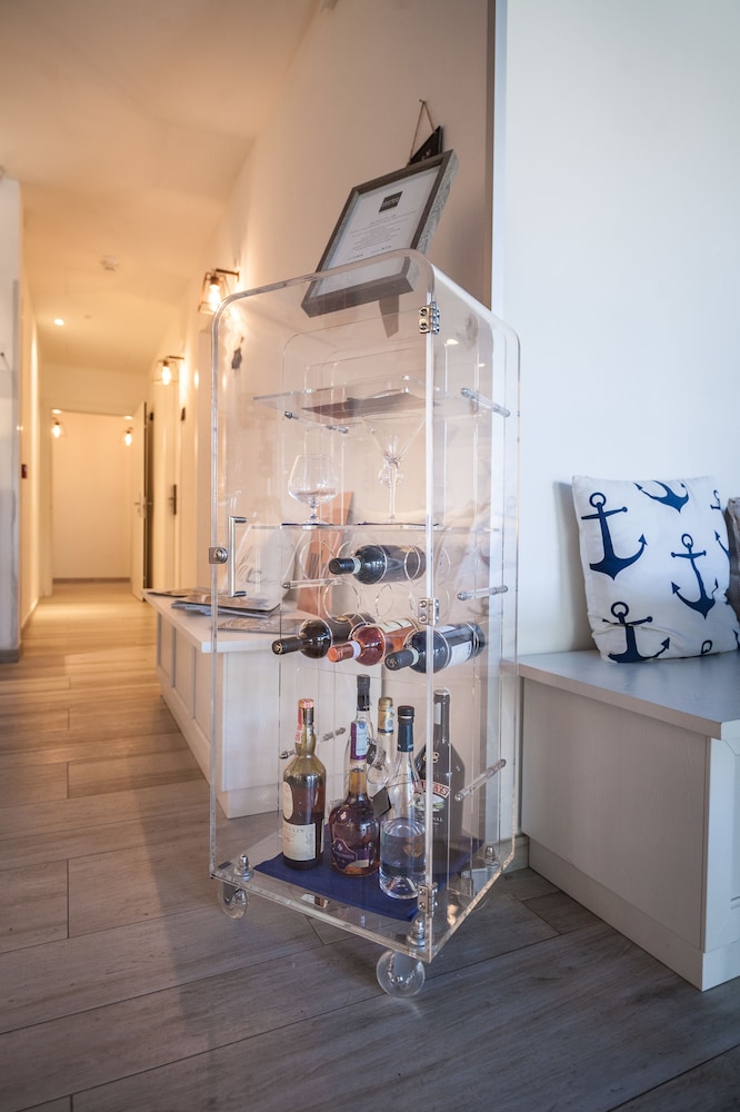 arli hotel hideaway punta ala adults only