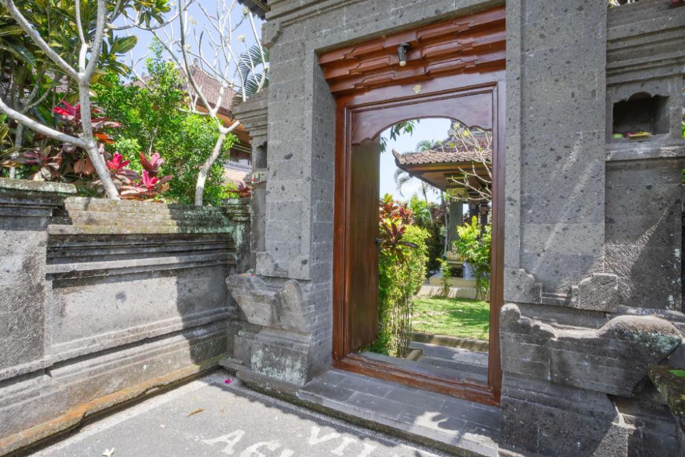 villa agung khalia
