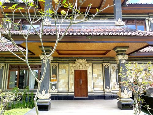 villa agung khalia