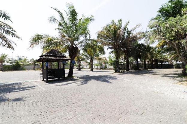 dewarna hotel and convention