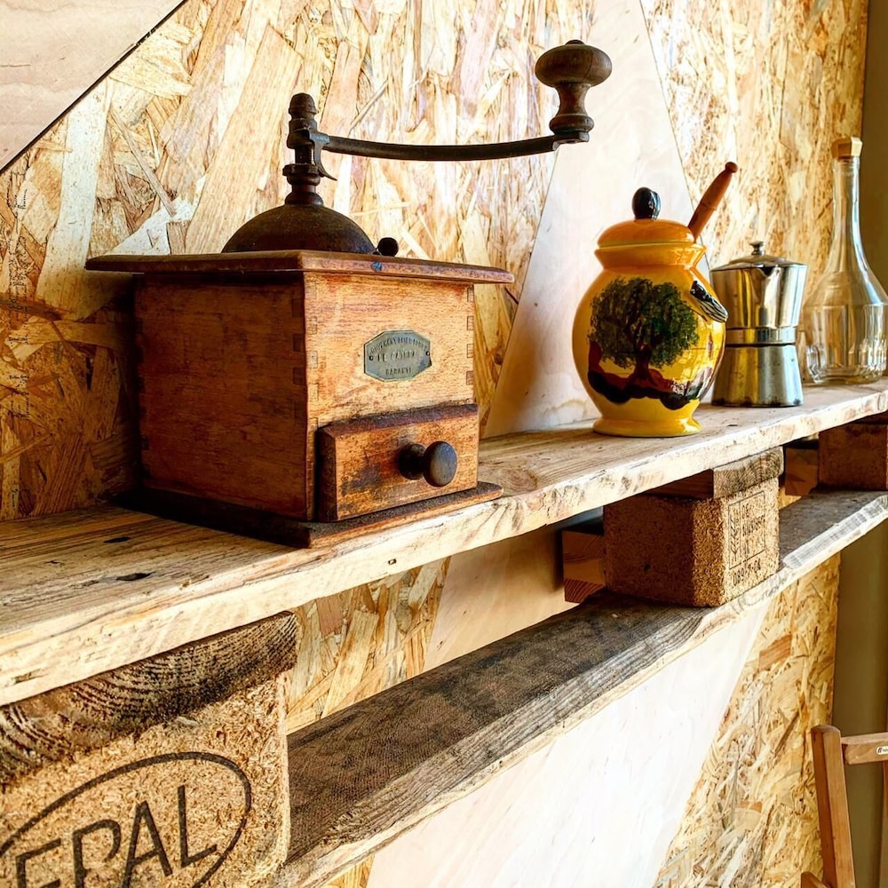 greet hotel marseille provence aeroport