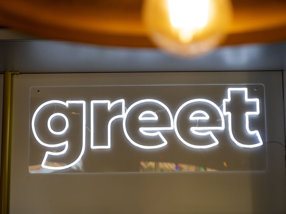 greet hotel marseille provence aeroport