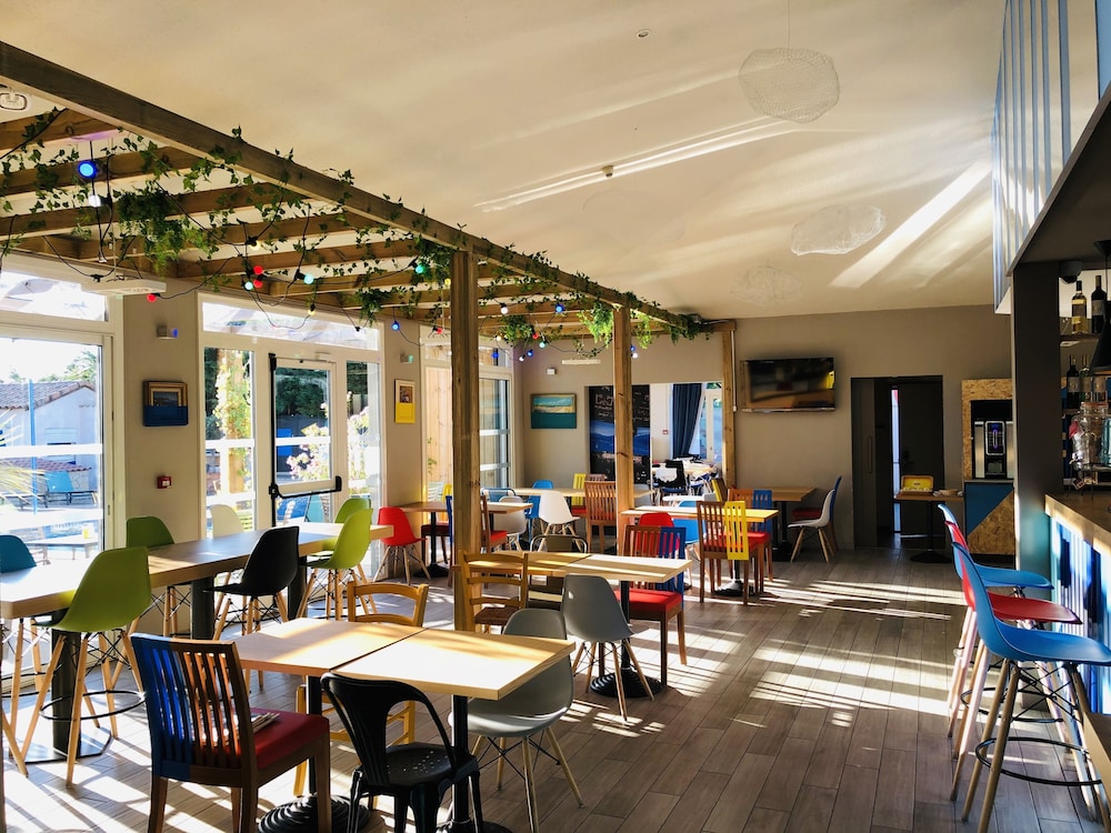 greet hotel marseille provence aeroport