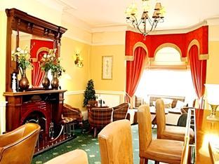 woodlands hotel