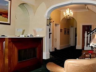woodlands hotel