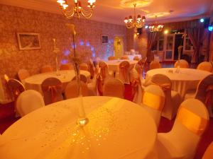 woodlands hotel