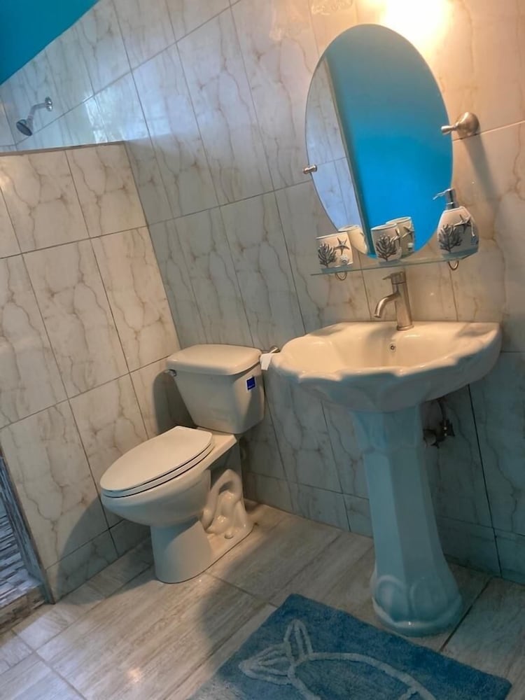 yanceylargo estate newly renovated 3 br villa w gorgeous mountain views 3 bedroom villa by redawning