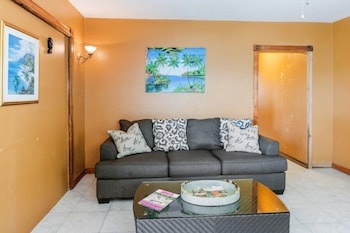 yanceylargo estate newly renovated 3 br villa w gorgeous mountain views 3 bedroom villa by redawning