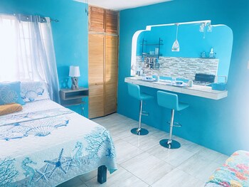 yanceylargo estate newly renovated 3 br villa w gorgeous mountain views 3 bedroom villa by redawning