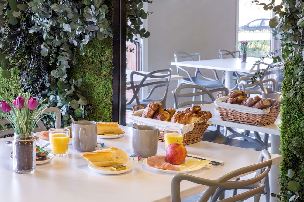 sure hotel by best western saint amand les eaux
