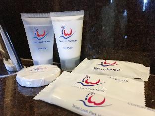 west loch park hotel