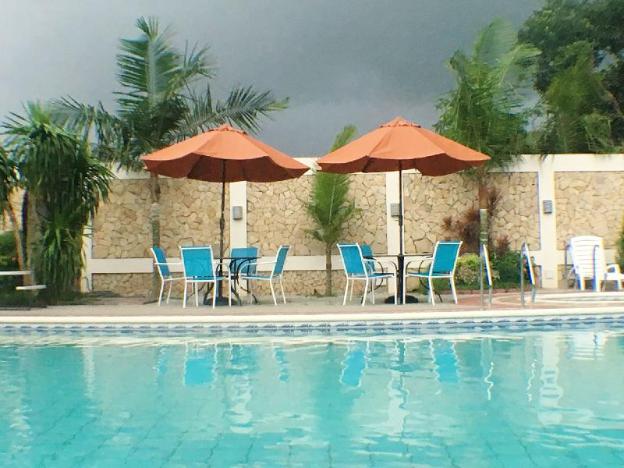 west loch park hotel