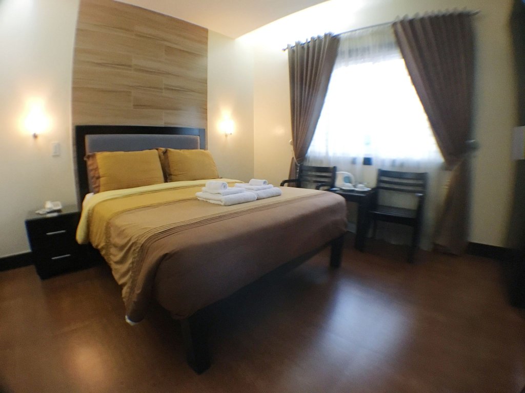 west loch park hotel