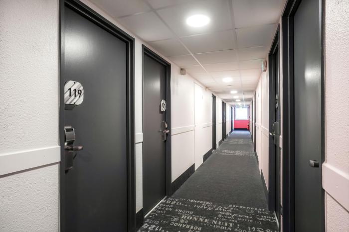 bandb hotel rosny sous bois paris est