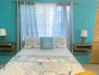 yanceylargo estate newly built modern 1 bedroom suite 1 villa by redawning