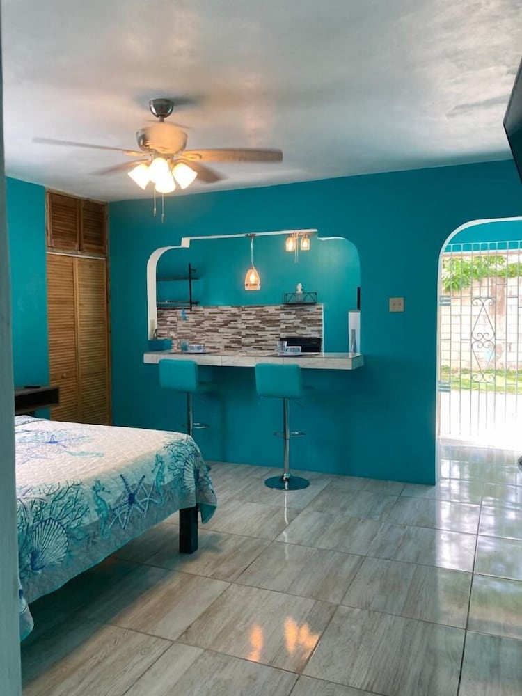 yanceylargo estate newly built modern 1 bedroom suite 1 villa by redawning