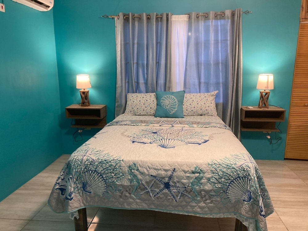 yanceylargo estate newly built modern 1 bedroom suite 1 villa by redawning