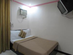 oyster plaza hotel