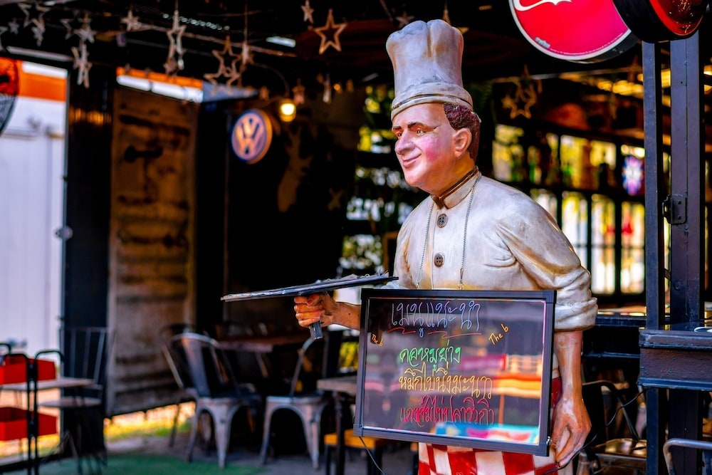 the b ranong trend hotel