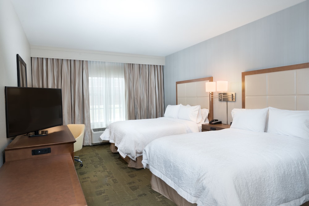 hampton inn and suites new albany columbus