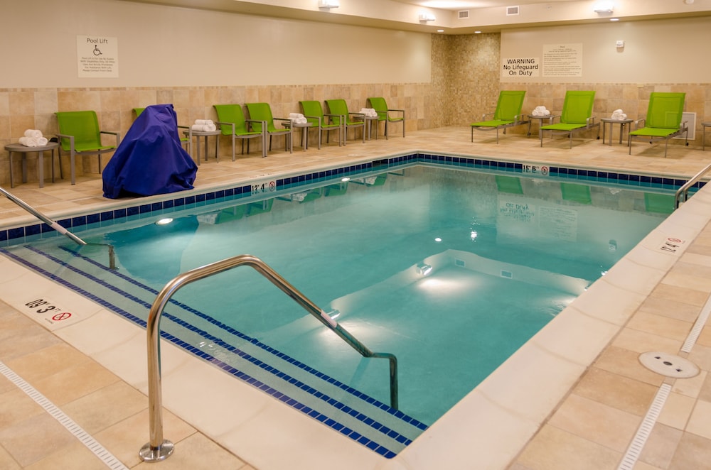 hampton inn and suites new albany columbus