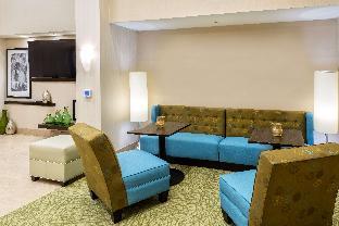hampton inn and suites new albany columbus