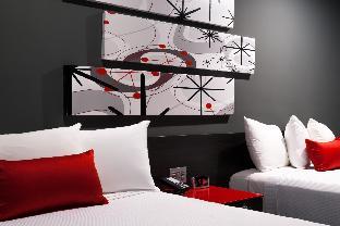 astro pasadena hotel