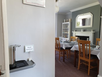 bronwye guest house