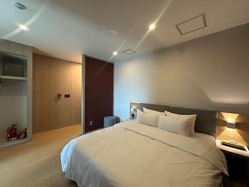hound hotel changwon terminal