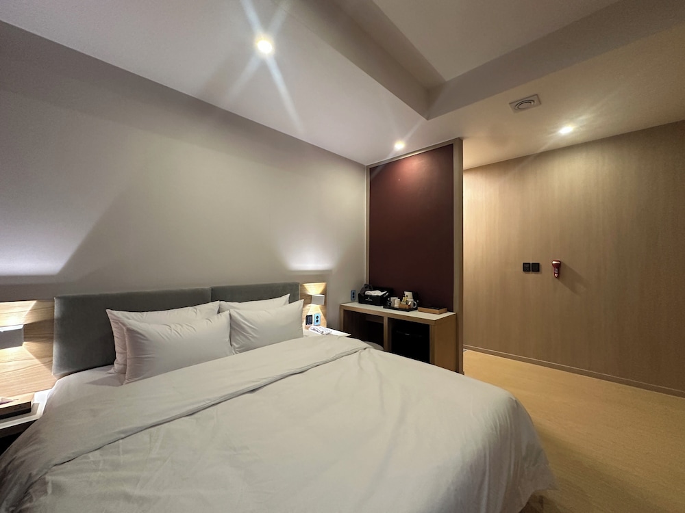 hound hotel changwon terminal