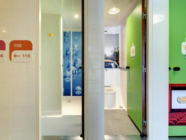 fasthotel la roche sur yon