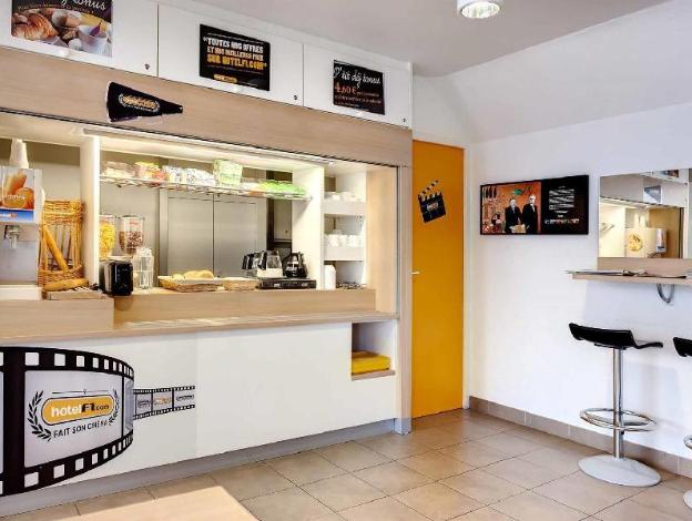 fasthotel la roche sur yon