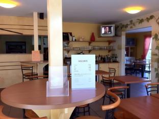 fasthotel la roche sur yon