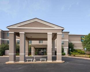 Quality Inn Shepherdstown,Martinsburg>>Jefferson,3 star