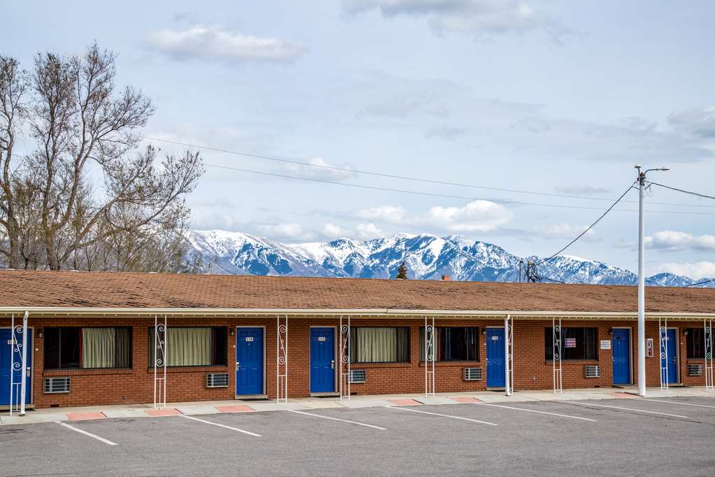 motel 6 tremonton ut
