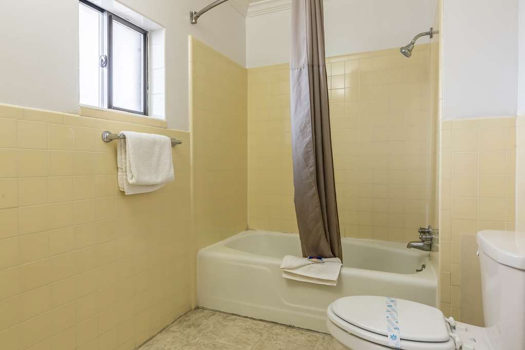 motel 6 tremonton ut