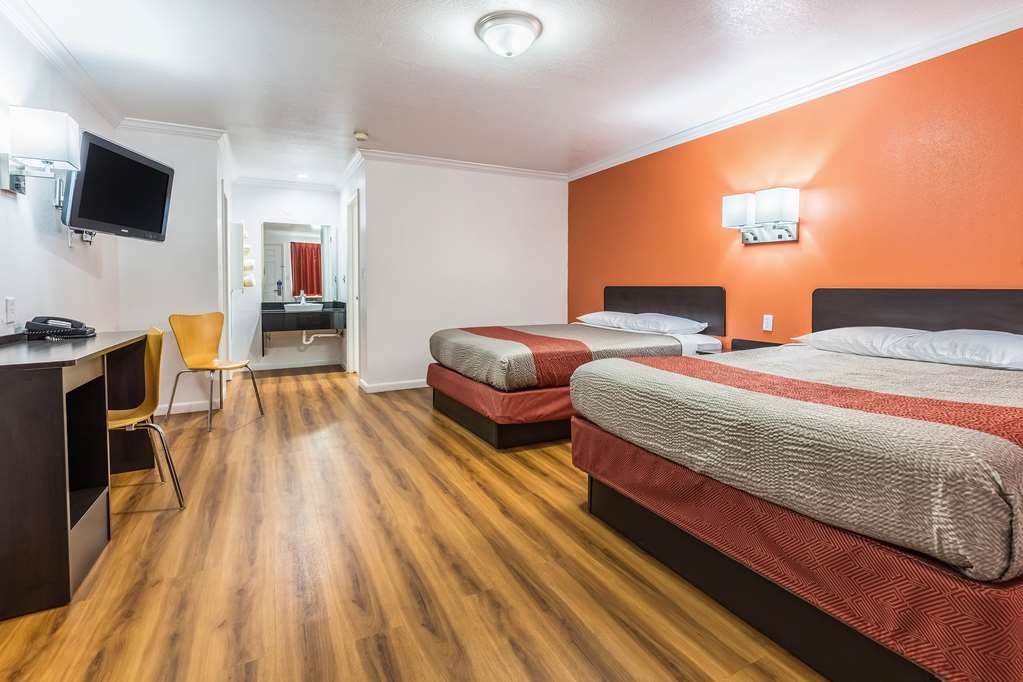 motel 6 tremonton ut