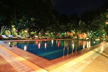 Thante Hotel (Nyaung Oo),Near Shwezigon Pagoda,3 star