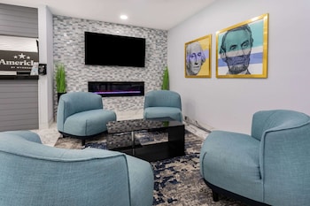Americinn By Wyndham Quincy,Illinois>>Quincy,2 star