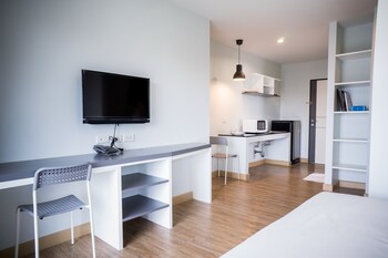 vanilla residence chiangmai