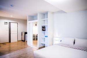 vanilla residence chiangmai