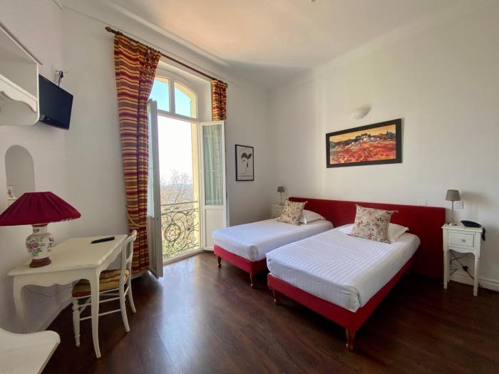 hotel la bellaudiere