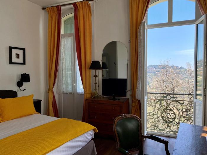 hotel la bellaudiere