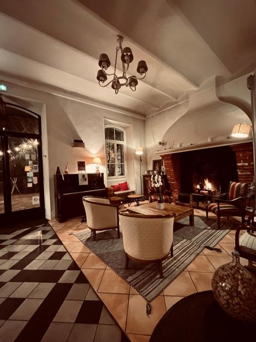 hotel la bellaudiere