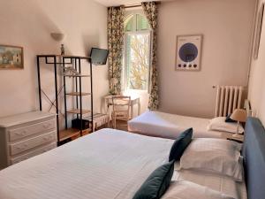 hotel la bellaudiere
