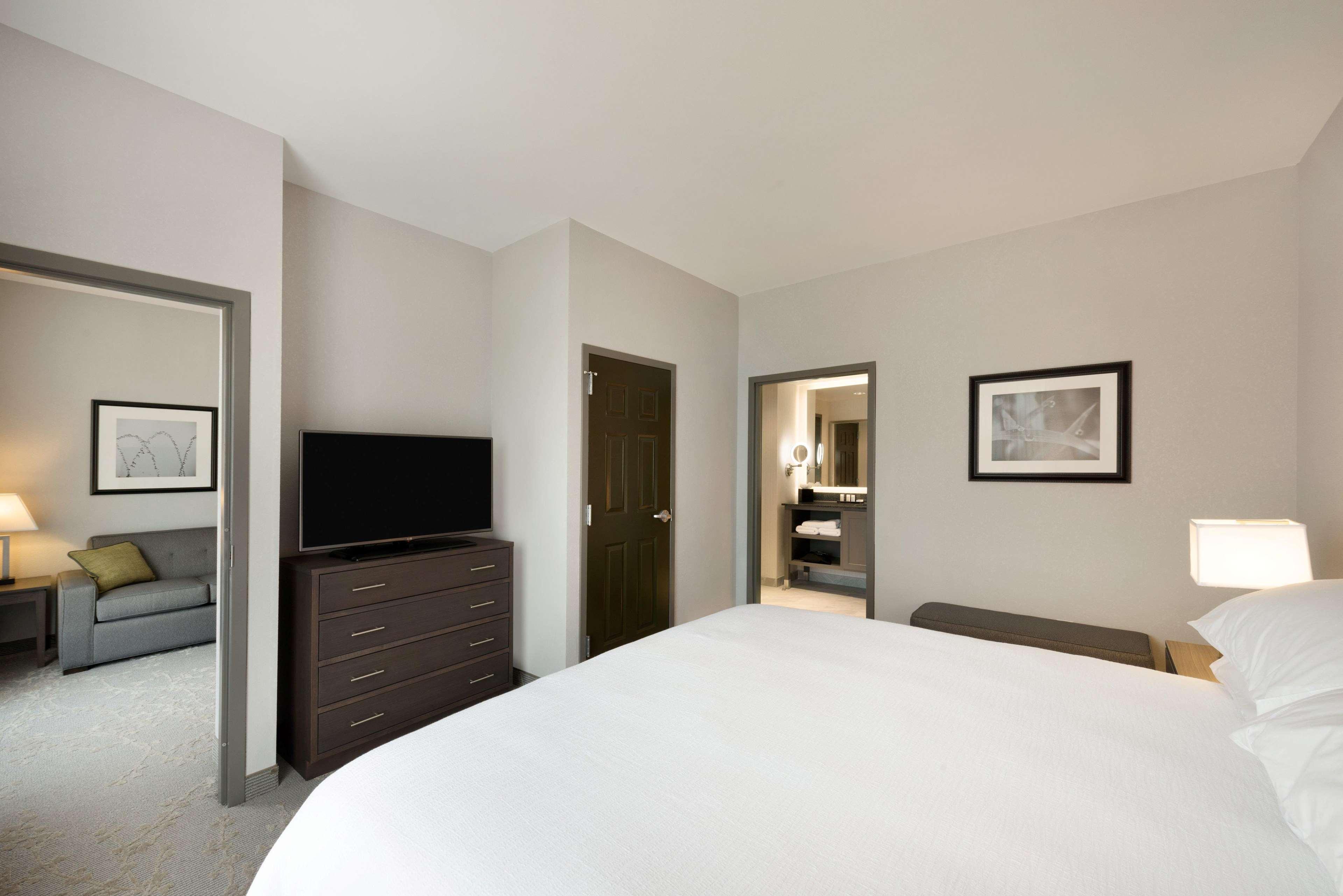 embassy suites by hilton charlotte ayrsley