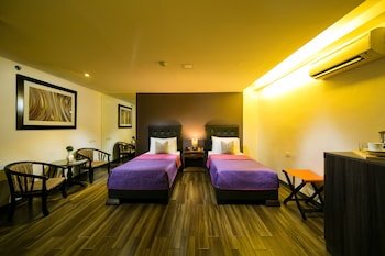 950 Condotel,Angeles City>>Angeles,4 star